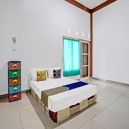 Oyo 92006 Kost Sejahtera Syariah Hotel ซิโดอาร์โจ ภายนอก รูปภาพ