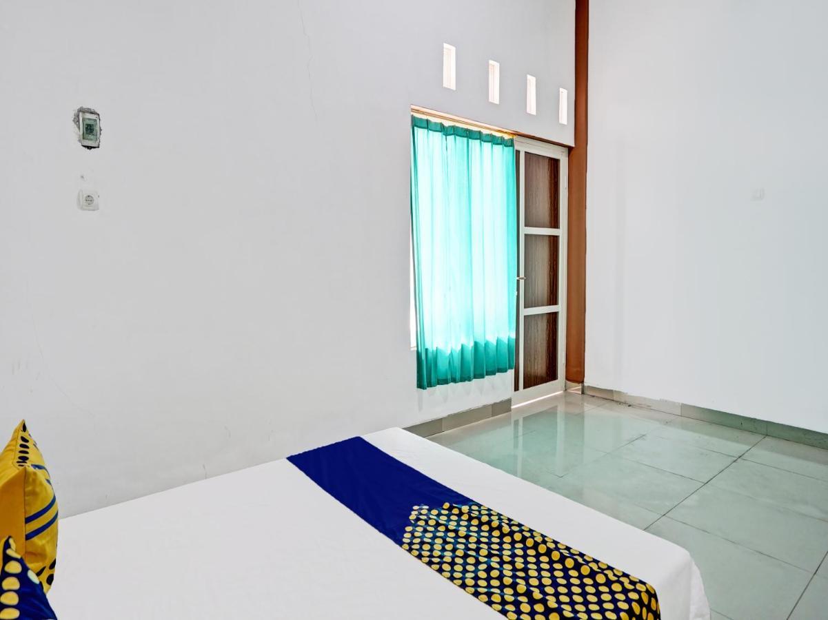 Oyo 92006 Kost Sejahtera Syariah Hotel ซิโดอาร์โจ ภายนอก รูปภาพ